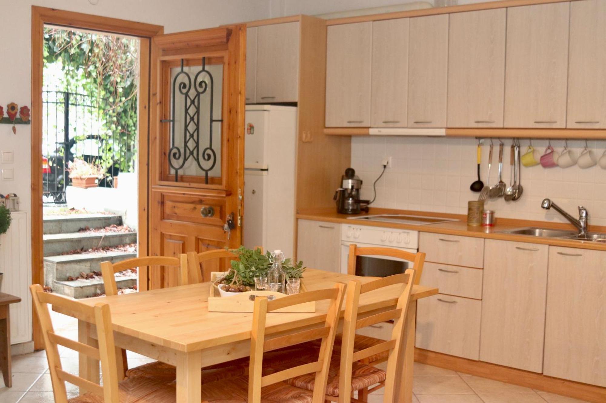 Appartamento Tradiotional House Metamorfosi  Esterno foto